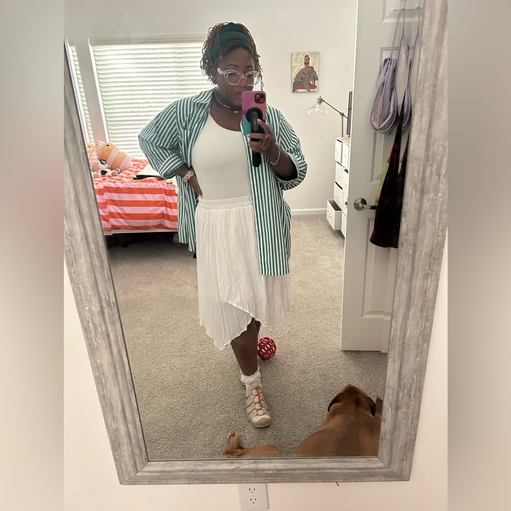 white frilly asymmetrical skirt